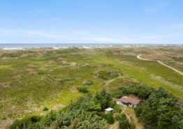 Sommerhus med sjælden naturskøn og ugeneret beliggenhed