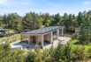 Eksklusivt sommerhus i Bjerregård med udendørs wellnessafdeling (billede 1)