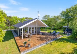 Skønt sommerhus i Bjerregård med petanque