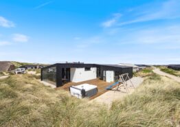 Modernes Aktivitätshaus mit Sauna, Außenwhirlpool und Billard