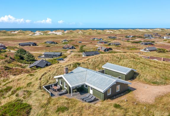 Dejligt træhus med udsigt over Ringkøbing Fjord