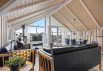 Klassisk træ-sommerhus med sauna og brændeovn (billede 6)