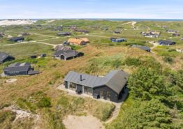 Skønt sommerhus med sauna tæt på stranden