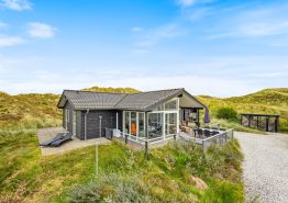 Hyggeligt aktivitetshus til 10 personer i Haurvig. Kat. nr.:  D3591, Tornbjerrevej 92;