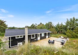 Gemütliches Ferienhaus in ruhiger Lage mit schönen Terrassen