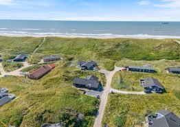 Tolles Ferienhaus mit Sauna und Whirlpool, nur 150m vom Strand