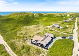 Aktivitetshus med wellnessområde kun 100 meter til havet