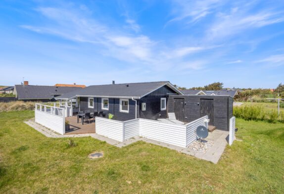 Dejligt sommerhus i Årgab med plads til 6 personer