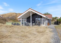 Dejligt feriehus på klitgrund i Årgab med sauna – nær havet