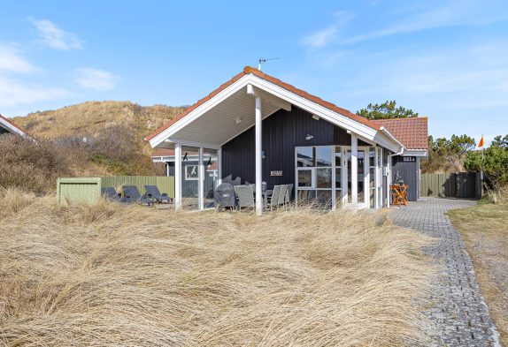 Dejligt feriehus på klitgrund i Årgab med sauna – nær havet