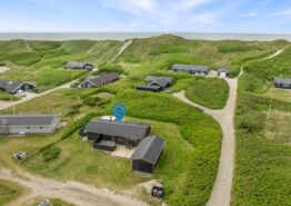 Schönes Ferienhaus nur 100 Meter vom Strand entfernt