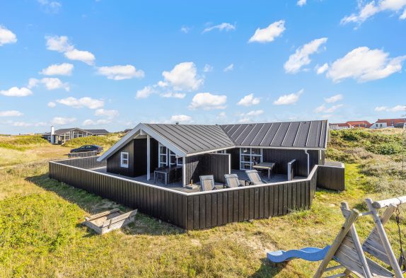 Schönes Ferienhaus – nur 200 m bis zum Strand