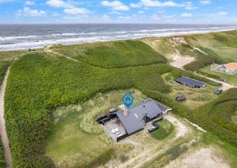 Gemütliches Ferienhaus mit Kamin, 50 m bis zum Strand – Årgab. Kat. nr.:  E4432, Granvej 14;