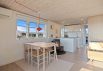 Feriehus med brændeovn og dejlig terrasse 300 fra stranden (billede 9)