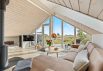 Dejligt sommerhus med en skøn udsigt og brændeovn (billede 2)