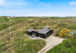 Tolles neues Ferienhaus in strandnaher Lage