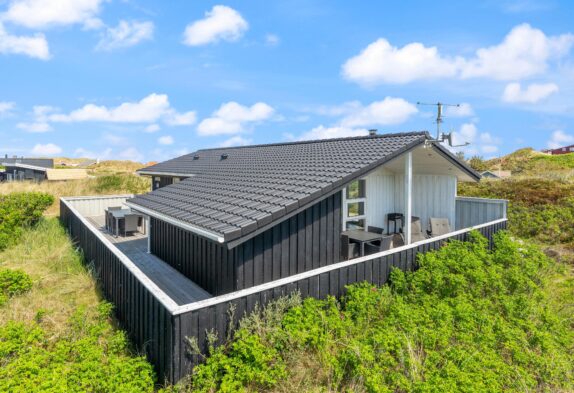 Schönes Ferienhaus nur 100 Meter bis zur Nordsee