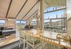 Skønt sommerhus med flot udsigt tæt på hav og strand (billede 9)