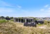 Feriehus med sauna og aktivitetsrum tæt på havet (billede 1)