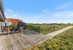 Flot feriehus med skønne terrasser med udsigt – 300 m fra havet (billede 35)