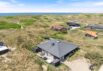 Sommerhus med udespa og udesauna i første klitrække (billede 1)