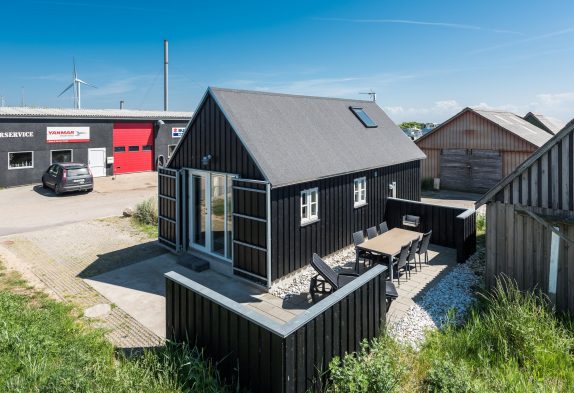Charmerende feriehus på Tyskerhavnen i Hvide Sande