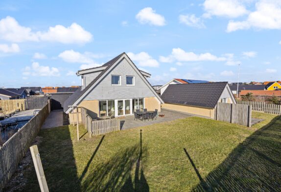 Zentrales Ferienhaus mit eingezäuntem Garten für Hunde