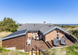 Schönes Wellnesshaus mit Fjordaussicht