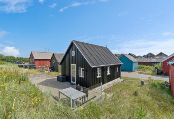 Feriehus med skøn beliggenhed ved fjorden