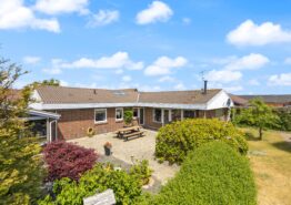 Rummeligt og indbydende feriehus til 6 personer og et husdyr. Kat. nr.:  F4488, Kaniavej 37;