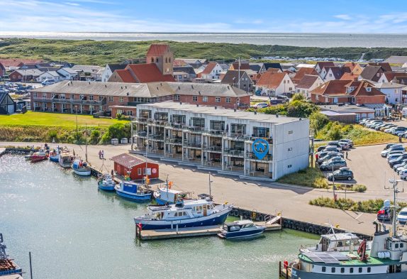 Helle, freundliche Ferienwohnung in Hvide Sande