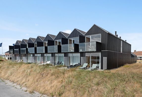 Reihenhaus-Apartment direkt in Hvide Sande mit Fjordblick und Sauna