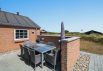 Naturskønt sommerhus med lukket terrasse i Nr. Lyngvig (billede 26)