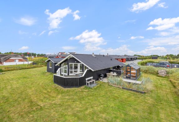 Gemütliches Ferienhaus in Nr. Lyngvig in Nachbarschaft zum Fjord