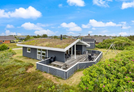 Hyggeligt sommerhus på Sivbjerg i Nr. Lyngvig