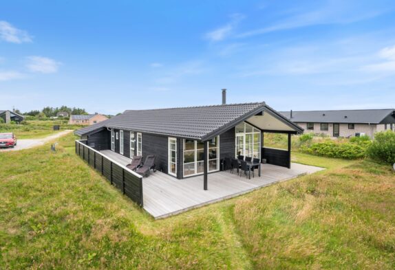 Flot og velindrettet feriehus ved Ringkøbing Fjord