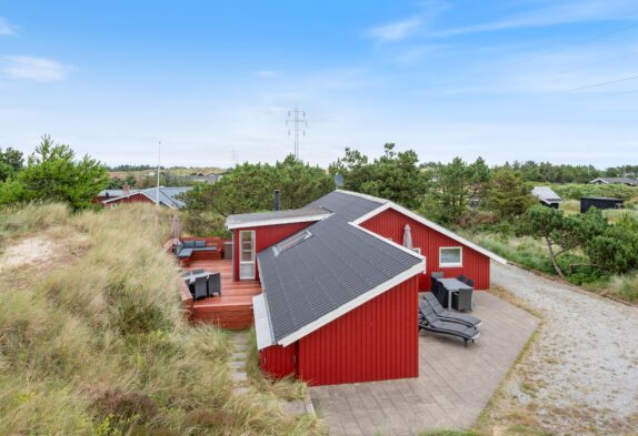 Gemütliches Ferienhaus mit großer Südterrasse in Nr. Lyngvig
