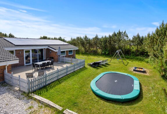 Ferienhaus mit Swimmingpool, Whirlpool und 1 Hund erlaubt
