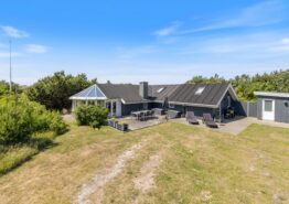 Total renoviertes Ferienhaus in strandnaher Lage