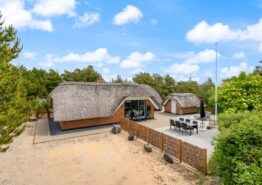 Renoviertes Ferienhaus mit Außensauna und Badetonne