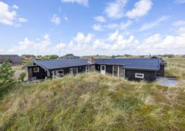 Dejligt sommerhus med udesauna til 6 personer