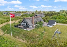 Gemütliches Ferienhaus mit geschlossener Terrasse in Klegod