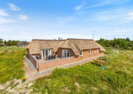 4-stjernet energivenligt og økonomisk poolhus