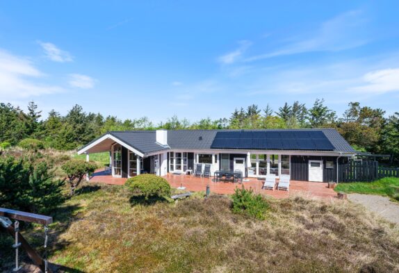 Klassisches Ferienhaus mit Aktivitätsraum in Klegod