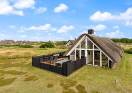 Romantisches Reetdachhaus stilvoll eingerichtet. Kat. nr.:  H5372, Nordsø Ferievej 56;