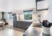 Moderne sommerhus i Klegod med stilren indretning (billede 11)