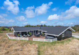 Hyggeliges Ferienhaus mit Swimmingpool und Sauna in Klegod