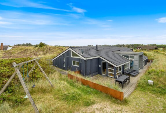 Ferienhaus mit Pool, Whirlpool & Sauna für 8 Personen – Klegod