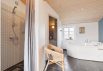 Stråtækt, hyggeligt feriehus med spa, sauna og en god lukket terrasse (billede 13)