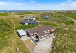 Gemütliches Ferienhaus, nah am Strand mit Sauna und Holzofen